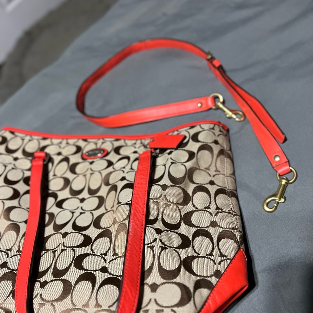 🧡Ready for Fall Coach Bag🧡 - Picture 5 of 5